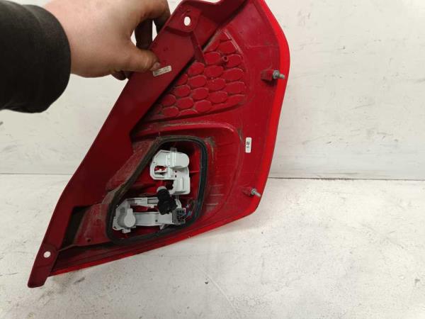  GAUCHE FORD FIESTA FORD FIESTA - Vue 2